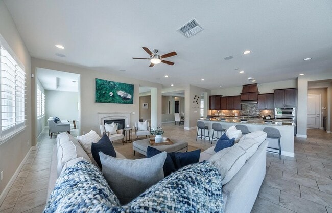 Photo - 9870 Gainsborough Ln