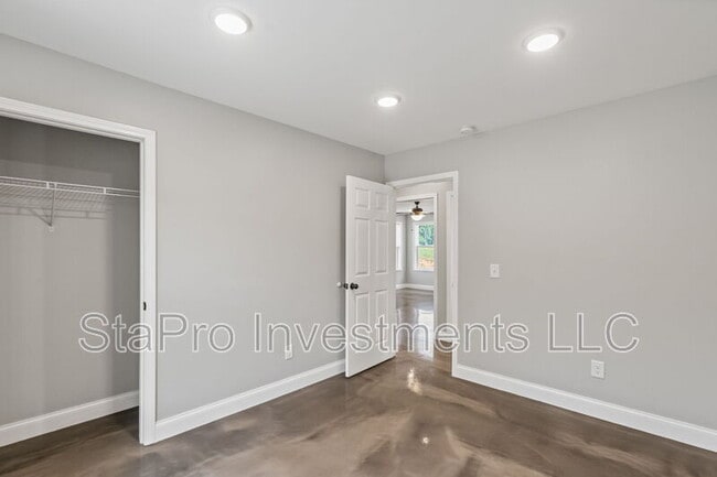 Photo - 73 McMurtry Rd