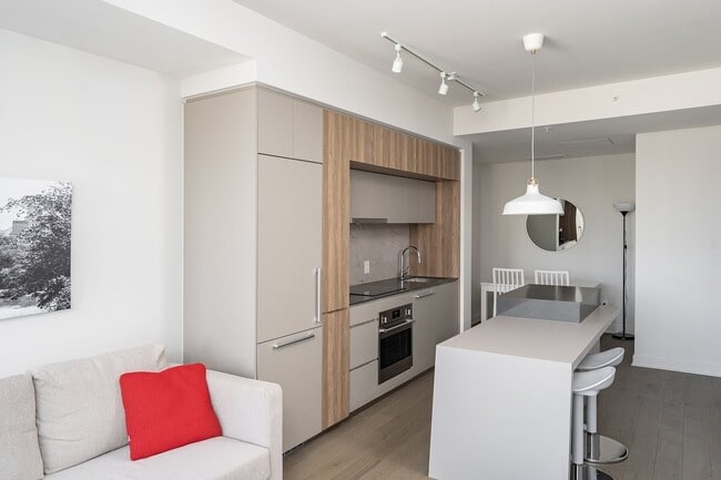Photo - 1188 Rue Saint-Antoine O Unit 901