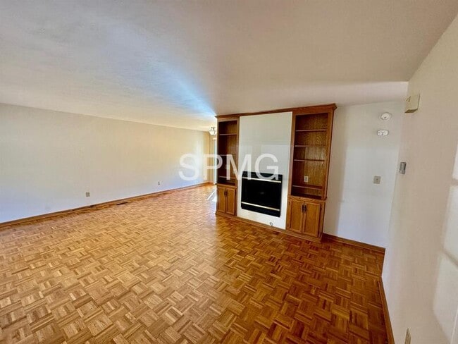 Photo - 1552 Terrace Rd SW