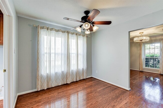 Building Photo - 16111 Castlegrove Ct Rental
