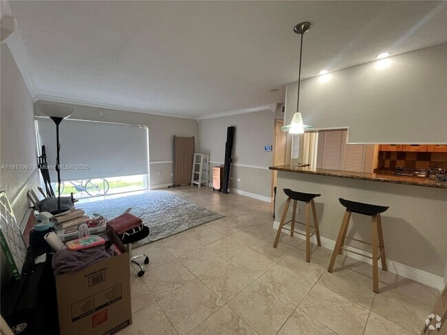 Building Photo - 7256 SW 94th Pl Unit A2 Rental