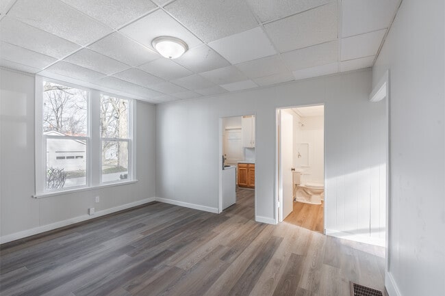 Dinning Room Reverse - 201 14th St Unit #1