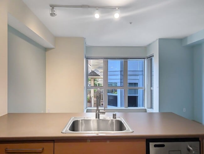 Photo - Spacious Condo in Prime Location of Capitol Hill