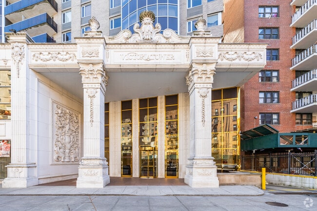 Photo - Victoria Tower