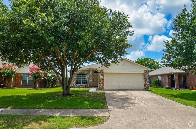 Building Photo - 21123 Bear Tree Trail Rental
