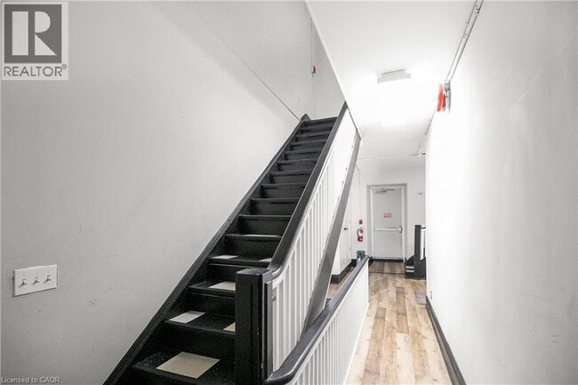 Photo - 63 John St S Unit 302