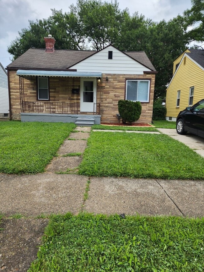 Building Photo - 21312 Dexter Blvd Rental