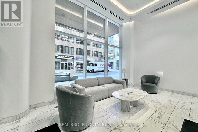 Photo - 121 St Patrick St Unité 1513