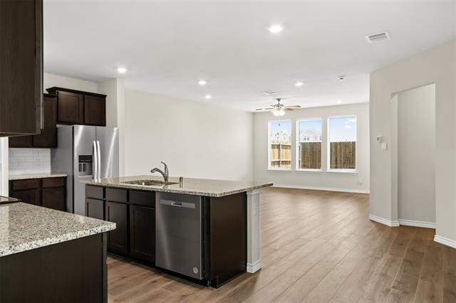 Building Photo - 712 Lone Rock Dr Rental