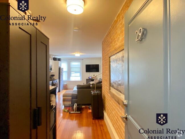 Building Photo - 83 Harvard St Unit 29 Rental