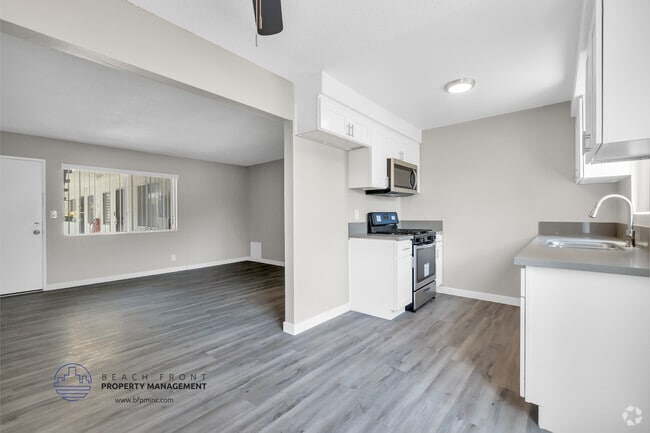 Building Photo - Raymond Court Rental