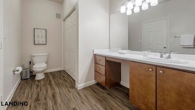 Photo - 1215 W Slaughter Ln Unidad 417