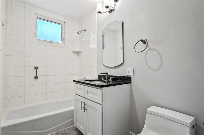 Photo - 91 Verndale St Unit 1