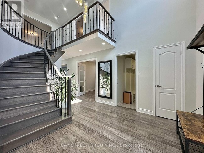 Photo - 1593 Wintergrove Gardens