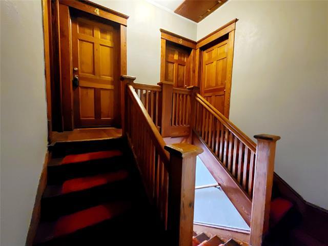 Photo - 4911 Worth St