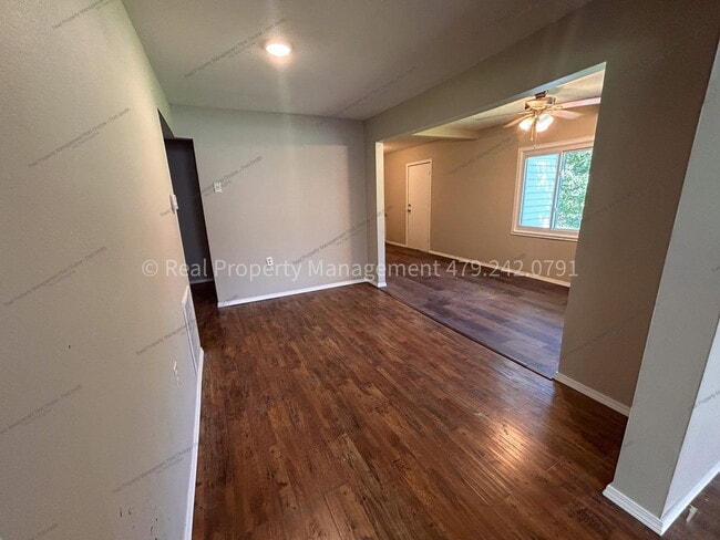 500 Gillette Ave