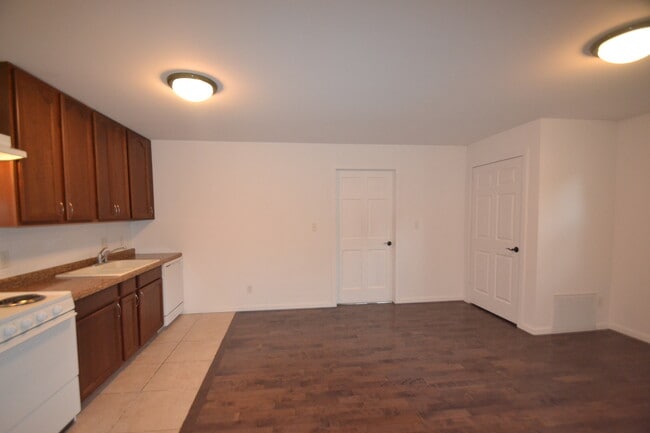 Photo - 357 Greenwich St Unit 6