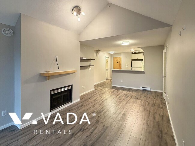 Photo - Carmel Highgate 1 BR APT Rental 417-6833 Village Green Burnaby: VADA Unité 417