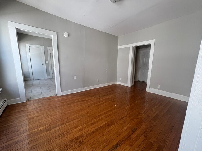 Photo - 265 Norton St Unit 2