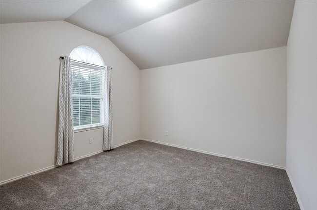 Photo - 5904 Mariposa Dr