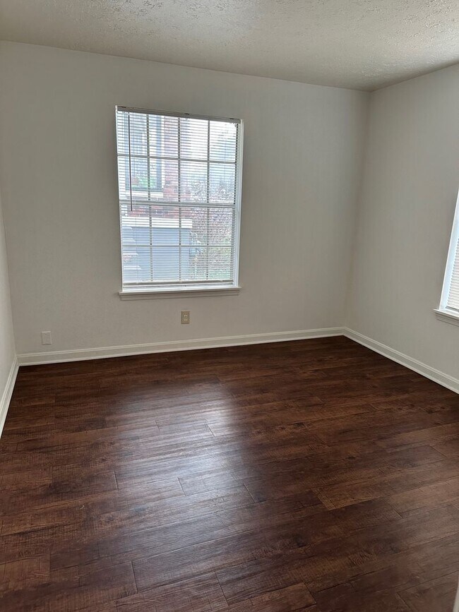 Photo - 428 Locust St Unit 4