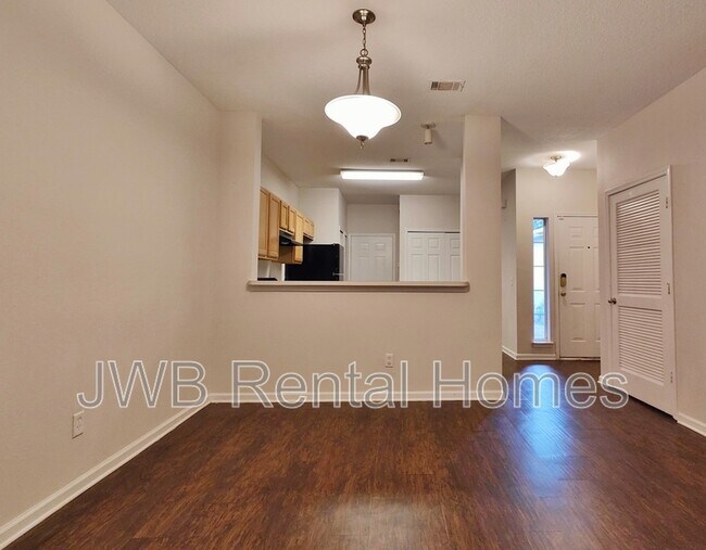 Photo - 4802 Playpen Dr