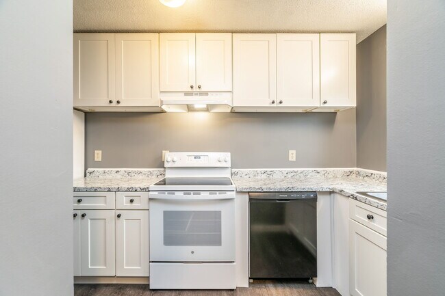 Photo - 348 Indian Hills Cir Unit 10