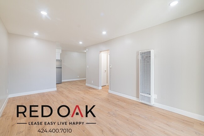 Photo - 1909 Buckingham Rd Condo Unit 8
