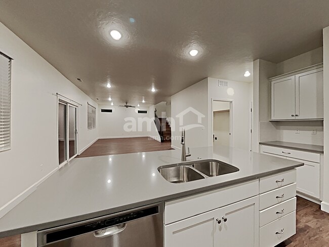 Photo - 9446 W Hiden Stream St