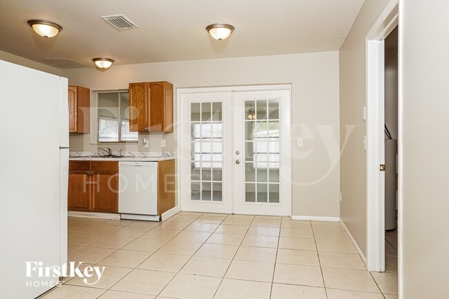 Photo - 1633 Hayworth Rd