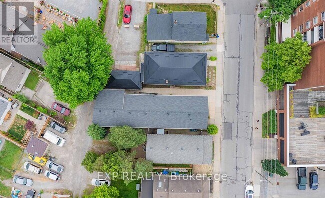 Photo - 31 Raymond St Unit 5