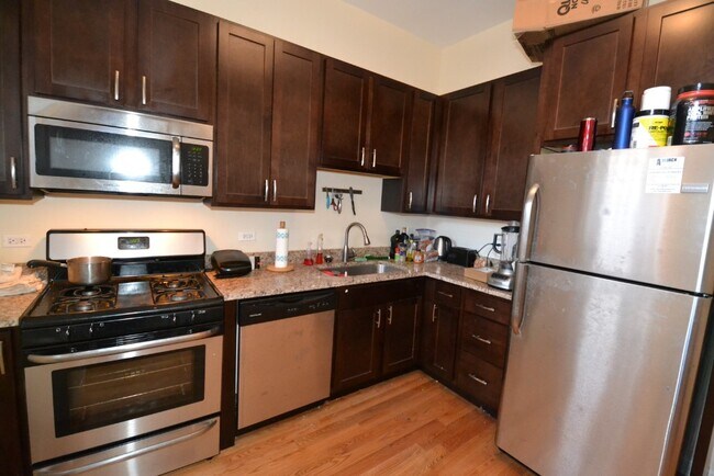 Photo - 1758 W Montrose Ave Unit 1E