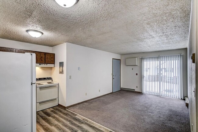 1153 Imperial Circle