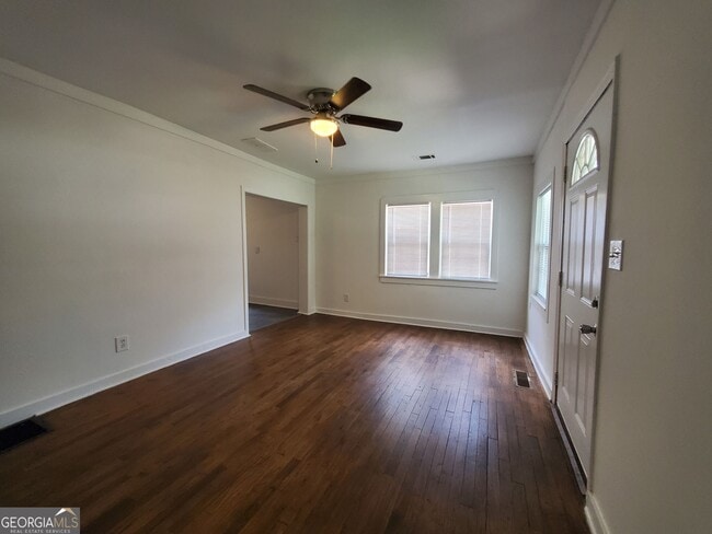 Photo - 2577 Eastwood Dr