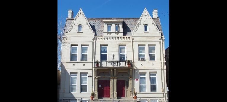 Photo - 2527 Gilbert Ave