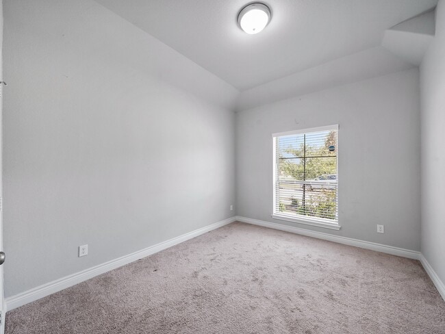 Photo - 15039 Montezuma Quail Dr