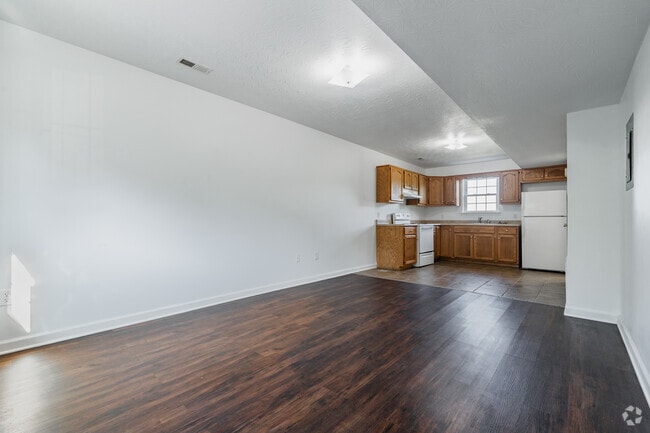 2BR, 1.5BA - 850SF - Living Room