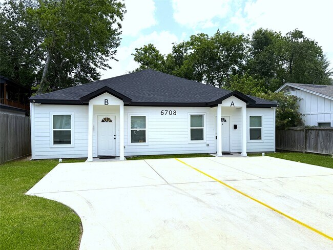 Photo - 6708 Conley St