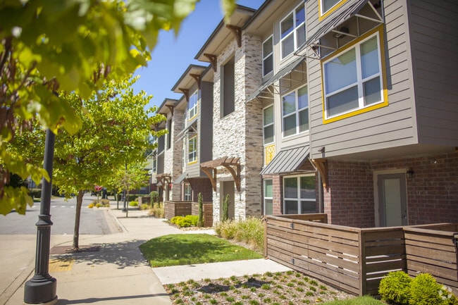 Building Photo - Argenta Flats Rental