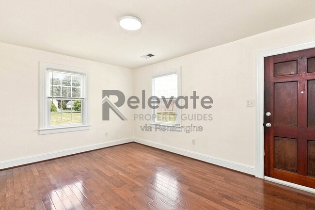 Photo - 400 Dupuy Ave