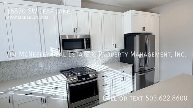 Photo - 16870 SW Leaf Ln