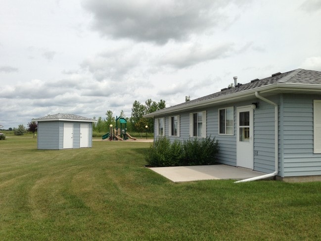 Building Photo - Prairieland Duplexes Rental