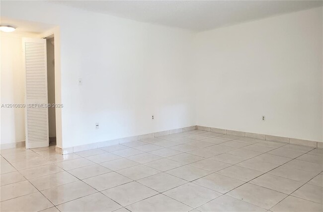 Photo - 10020 NW 9th St Cir Unit 102