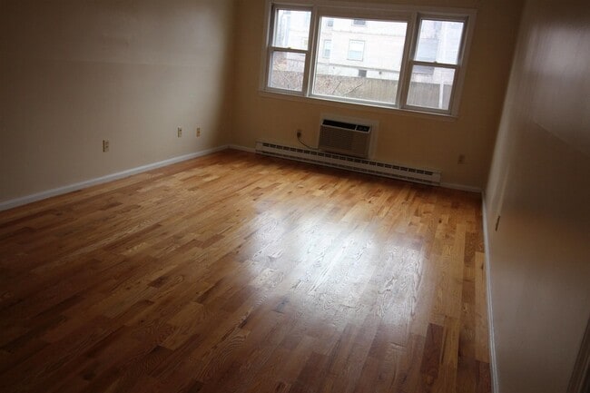 Photo - 73 E Broadway Unit K