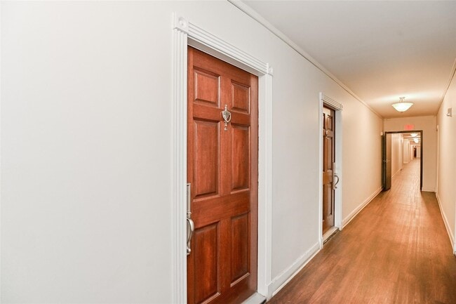 Photo - 4515 Briar Hollow Pl Unit 112