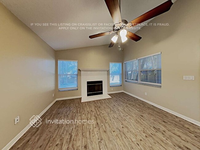 Photo - 2071 Lake Marion Dr