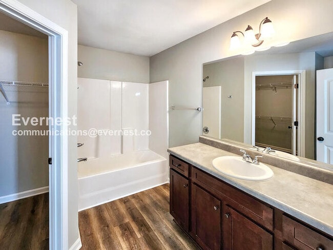 Photo - 634 Stowers Dr