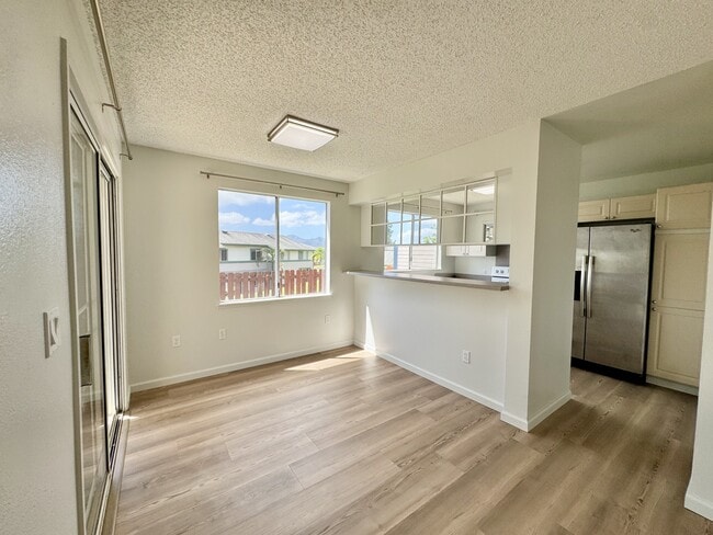 Photo - 95-1041-1041 Kuauli St