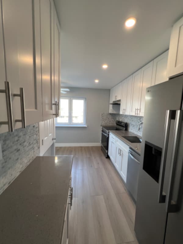 Photo - 61-60 69th Ln Unidad 2